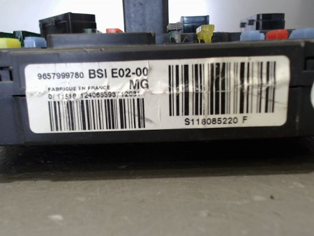 BOITIER GESTION HABITACLE PEUGEOT 206