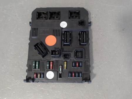 BOITIER GESTION HABITACLE PEUGEOT 206