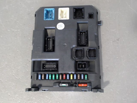 BOITIER GESTION HABITACLE PEUGEOT 207