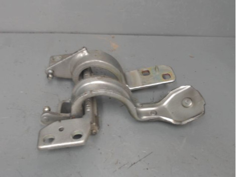 CHARNIERE HAYON G CITROEN C5