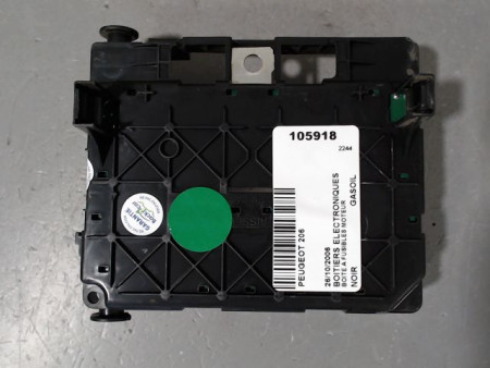 BOITE A FUSIBLES PEUGEOT 206