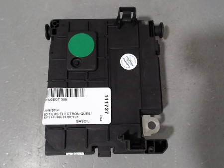 BOITE A FUSIBLES PEUGEOT 308