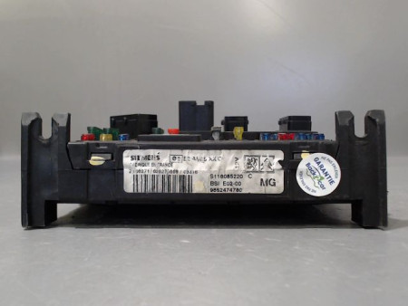 BOITIER GESTION HABITACLE PEUGEOT 206