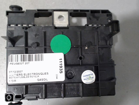 BOITE A FUSIBLES PEUGEOT 207