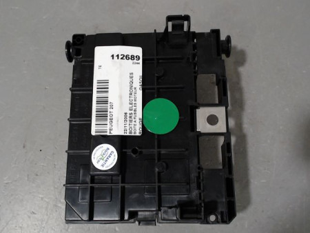 BOITE A FUSIBLES PEUGEOT 207