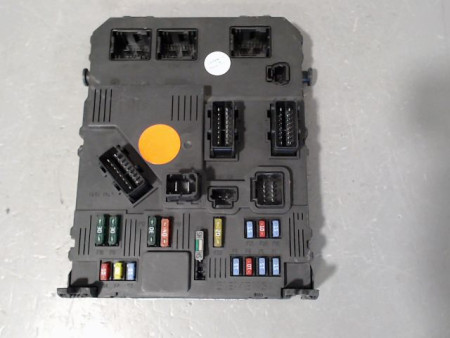 BOITIER GESTION HABITACLE PEUGEOT 206