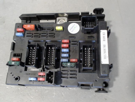 BOITE A FUSIBLES PEUGEOT 206