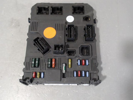 BOITIER GESTION HABITACLE PEUGEOT 206