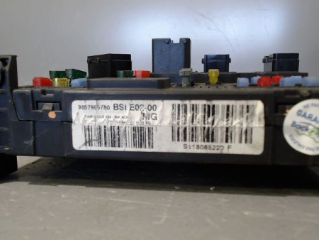 BOITIER GESTION HABITACLE PEUGEOT 206