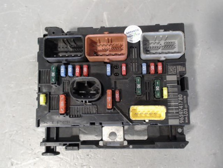 BOITE A FUSIBLES CITROEN C3