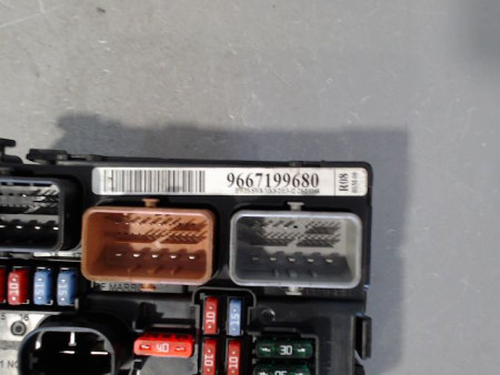 BOITE A FUSIBLES CITROEN C3