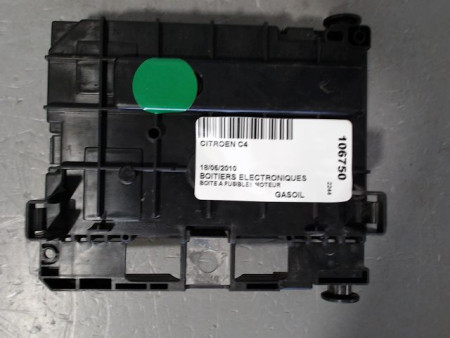 BOITE A FUSIBLES CITROEN C4