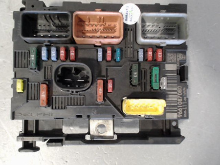 BOITE A FUSIBLES PEUGEOT 307