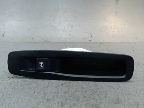 COMMANDE LEVE-GLACE PORTE ARD RENAULT MEGANE