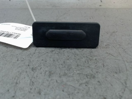 POIGNEE EXTERIEURE HAYON RENAULT MEGANE