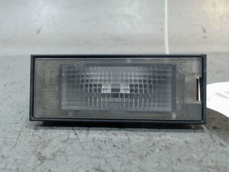 ECLAIREUR PLAQUE DE POLICE DROIT RENAULT MEGANE