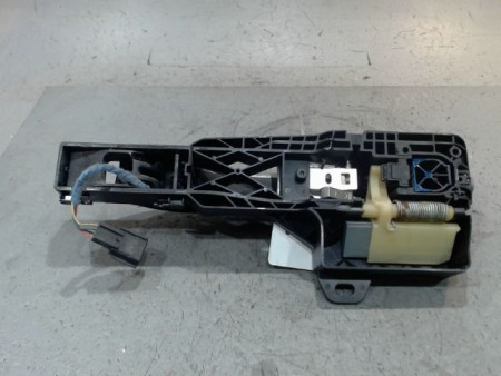 POIGNEE EXTERIEURE PORTE AVANT DROIT RENAULT MEGANE