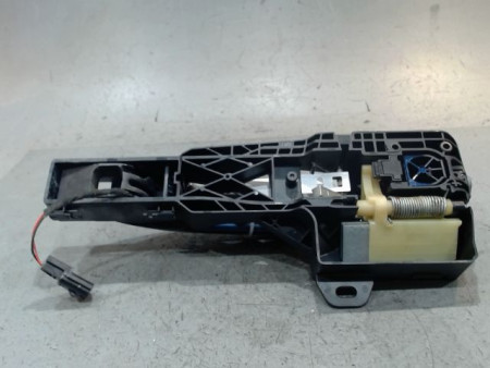 POIGNEE EXTERIEURE PORTE ARRIERE DROIT RENAULT MEGANE