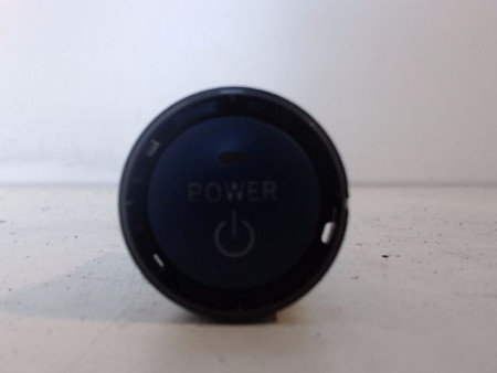 BOUTON DE DEMARRAGE TOYOTA AURIS
