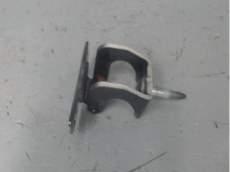 CHARNIERE HAYON G PEUGEOT 206
