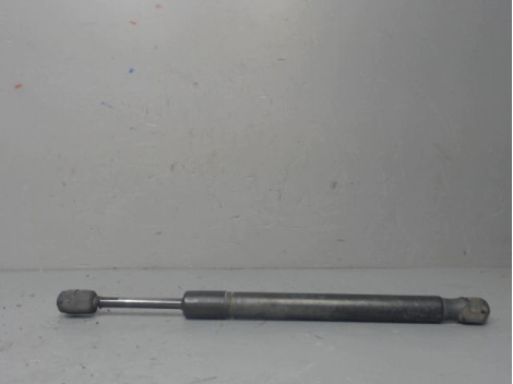 VERIN COFFRE D AUDI A4