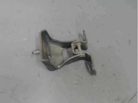 CHARNIERE HAYON G PEUGEOT 5008