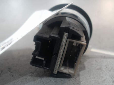 PORT USB/AUX PEUGEOT 208
