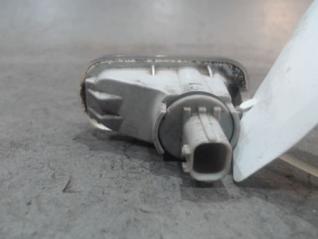 REPETITEUR AILE DROIT HONDA JAZZ