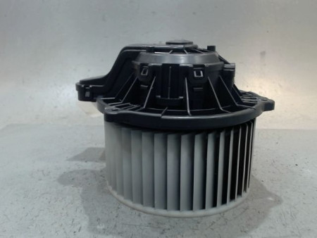 MOTEUR VENTILATEUR CHAUFFAGE KIA CARENS