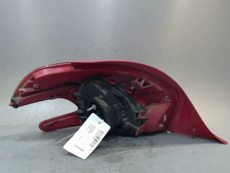 FEU ARRIERE DROIT PEUGEOT 208