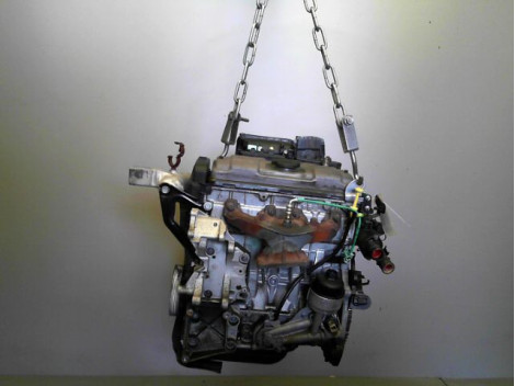 MOTEUR ESSENCE PEUGEOT 206 1.4 i 