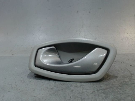 POIGNEE INTERIEURE PORTE AVANT GAUCHE RENAULT ZOE