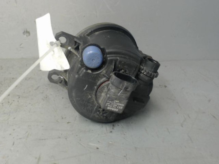 PHARE ANTIBROUILLARD AVANT DROIT TOYOTA AURIS