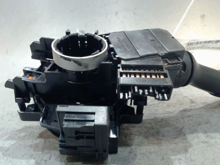 COMMANDE CLIGNOTANT TOYOTA AURIS