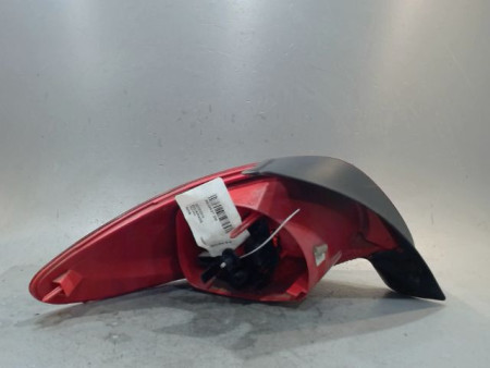 FEU ARRIERE DROIT PEUGEOT 206