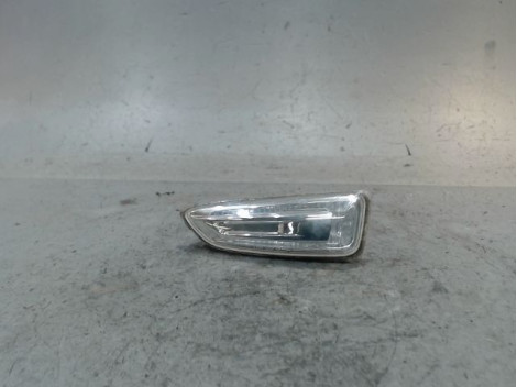 REPETITEUR AILE GAUCHE OPEL ASTRA