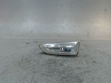 REPETITEUR AILE GAUCHE OPEL ASTRA
