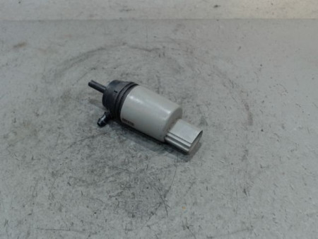POMPE LAVE-GLACE AVANT B.M.W. SERIE 1