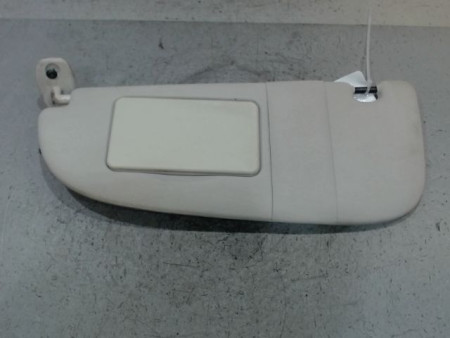 PARE-SOLEIL G PEUGEOT 206