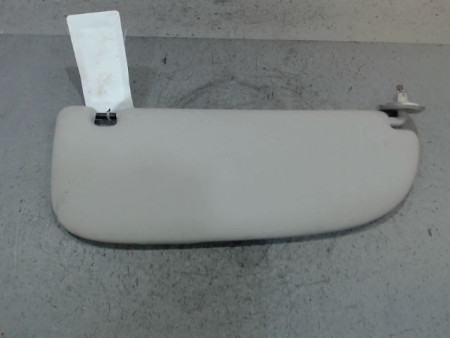 PARE-SOLEIL G PEUGEOT 206