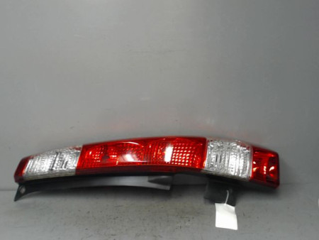 FEU ARRIERE DROIT HONDA CR-V