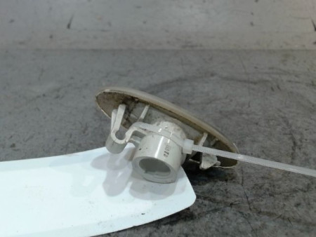 REPETITEUR AILE GAUCHE NISSAN MICRA