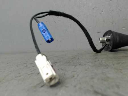ANTENNE RADIO PEUGEOT 2008