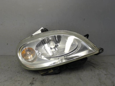 PHARE DROIT CITROEN SAXO
