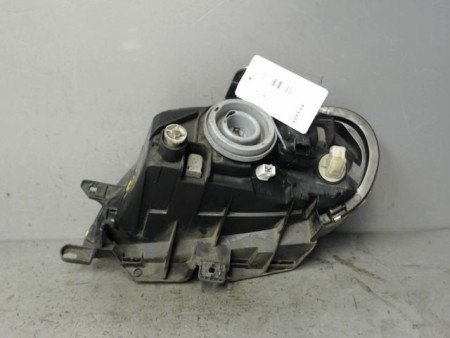 PHARE DROIT CITROEN SAXO