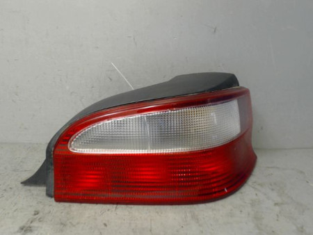 FEU ARRIERE DROIT CITROEN SAXO