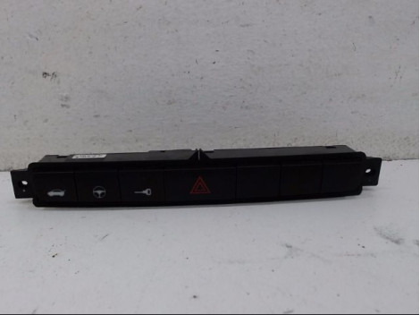 BOUTON DE WARNING FIAT GRANDE PUNTO 2005-