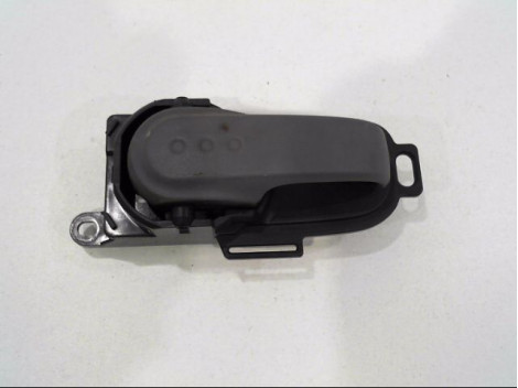 POIGNEE INTERIEURE PORTE AVANT GAUCHE FIAT PUNTO