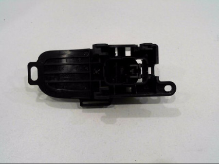 POIGNEE INTERIEURE PORTE AVANT GAUCHE FIAT PUNTO
