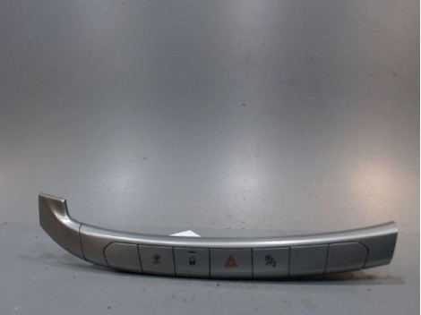 BOUTON DE WARNING FIAT TIPO